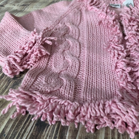 💥🆕🚀Gorgeous NWT Peruvians sweater! 2T - Picture 3 of 3